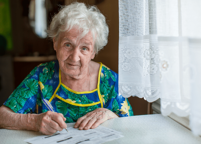 elderly-woman-applying-during-medicare-advantage-open-enrollment